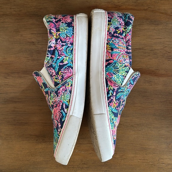 Lilly Pulitzer Julie Sneaker Size 8 - Picture 13 of 14